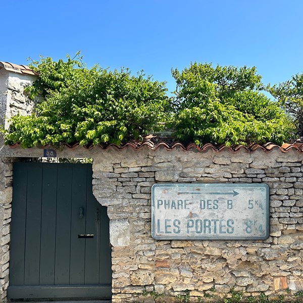 PANNEAUX ROUTIERS DÉCORATIFS PERSONNALISÉS